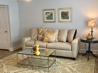 27 Villa Ct SE, Smyrna, GA 30080