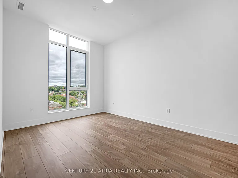 858 Dupont St #Penthouse 19 — Photo 24