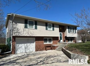 538 E Mill St, Kewanee, IL 61443