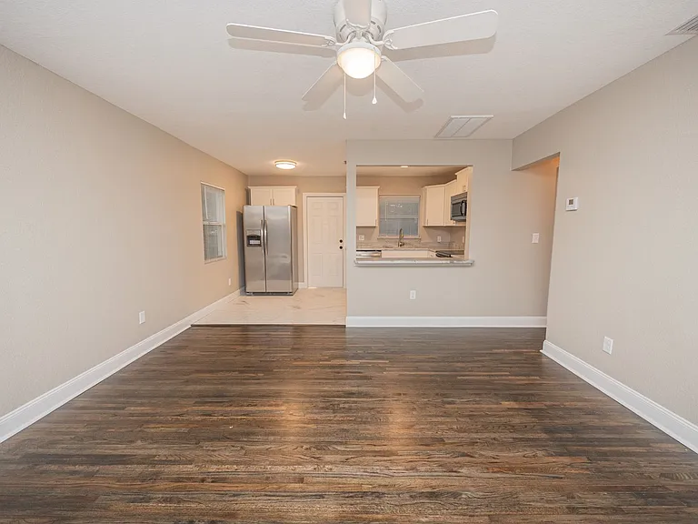 1512 E Fern Rd — Photo 21
