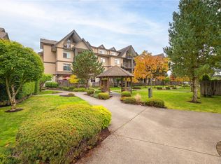 2111 Meredith Rd #104, Nanaimo, BC V9S2N2