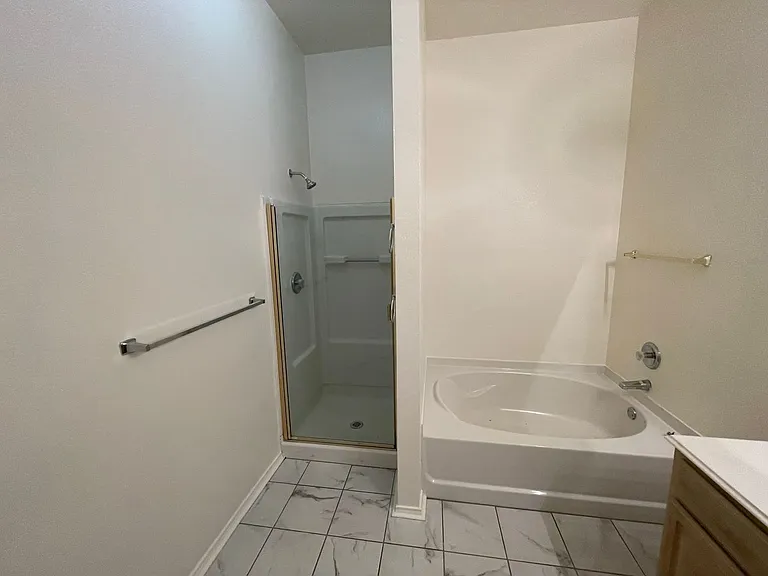 1428 Wind Dancer Trl — Photo 19