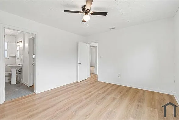 650 Paris Ave S — Photo 10