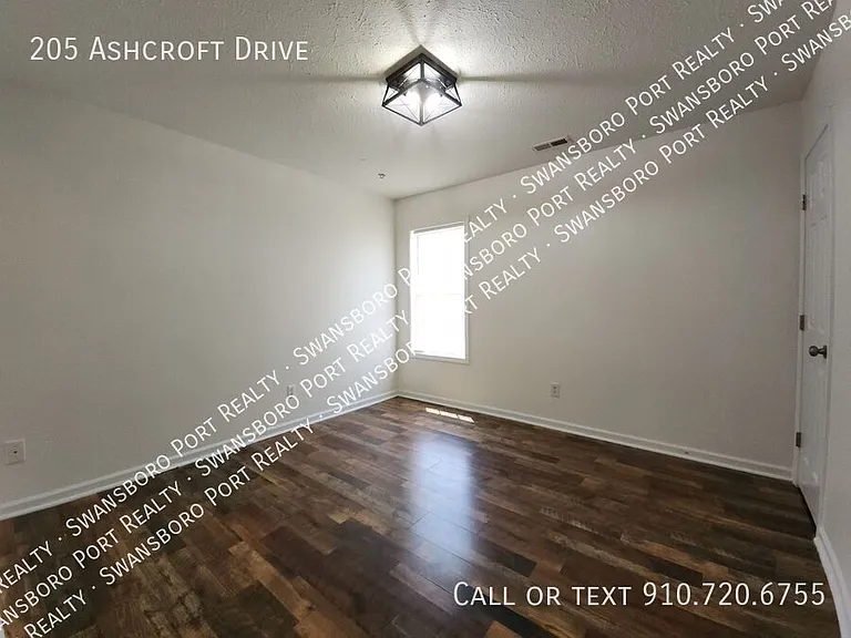 205 Ashcroft Dr — Photo 34