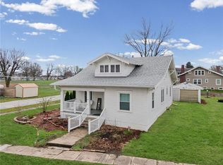 210 W 4th St, Norborne, MO 64668