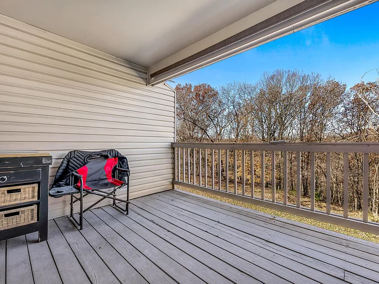 534 Oak Ridge Trails Ct — Photo 8