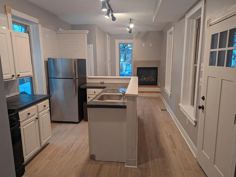 248 Beech St — Photo 26