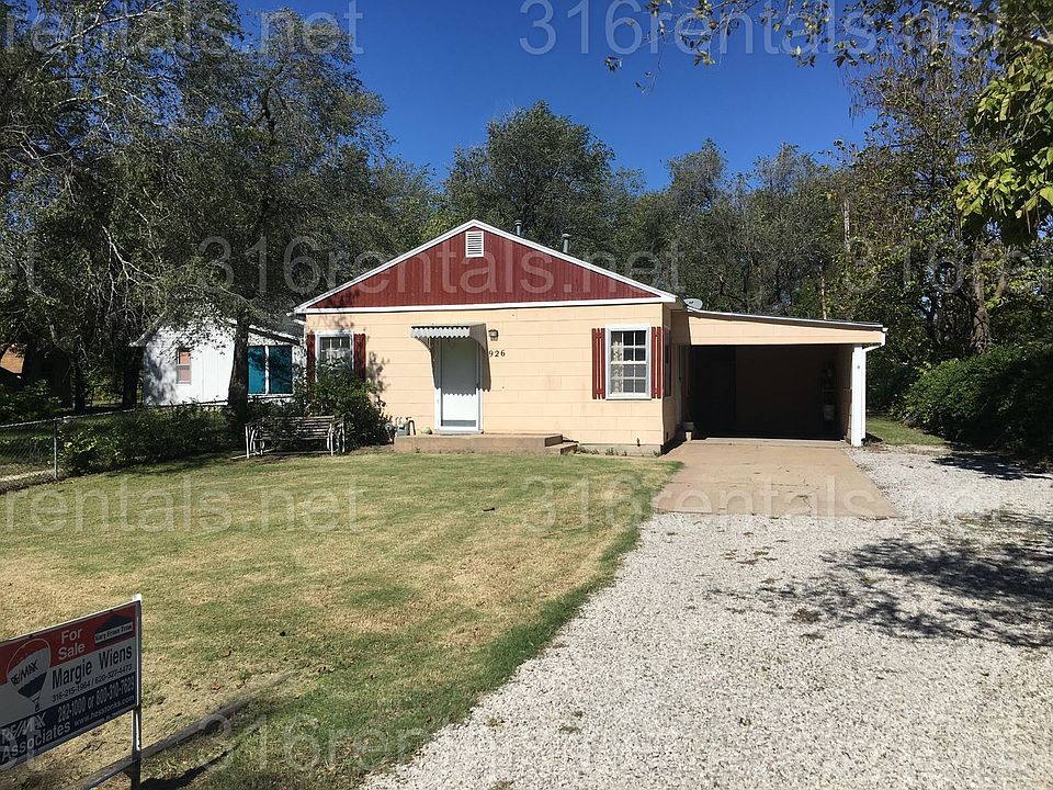 1st image of 926 SE 6th St