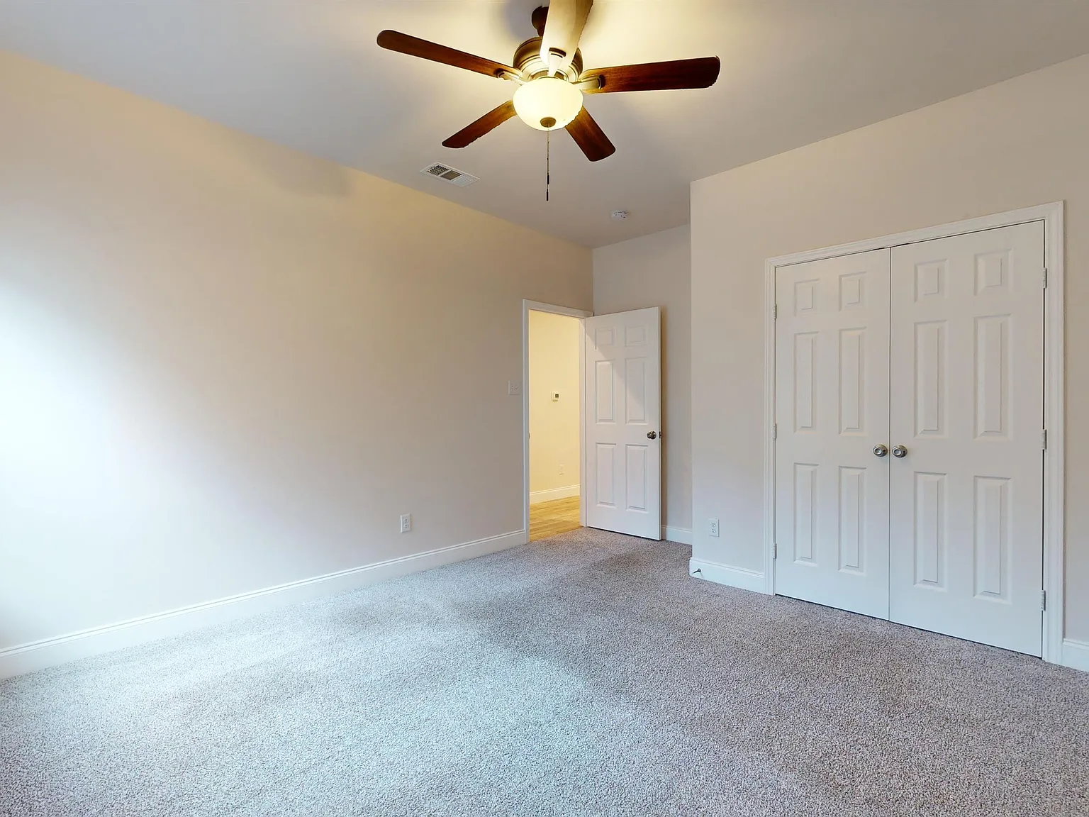 415 Williams Drive - 1 — Photo 2