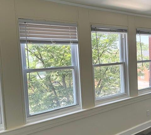 5th image of 27 E Main St #201