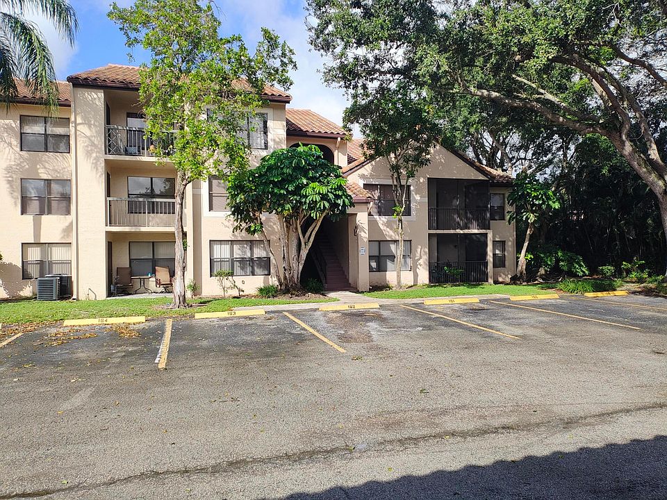 1st image of 4281 W McNab Road Unit 27