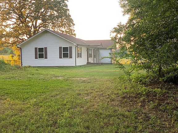 4th image of 4331 County Road 217 E