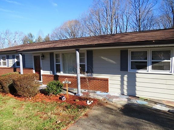 5th image of 1202 Westover Dr