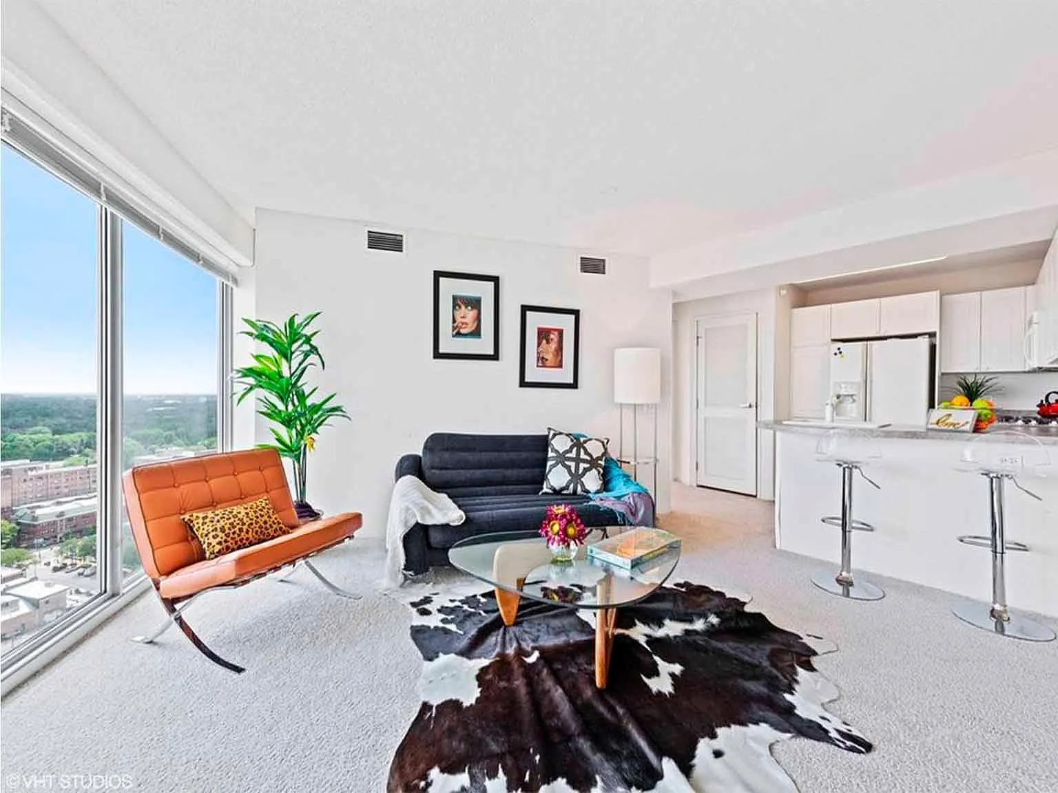 1 bed, 700 sqft, $2,600 — Photo 2
