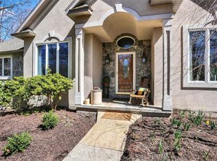 12 Vista Ct, Fleetwood, PA 19522
