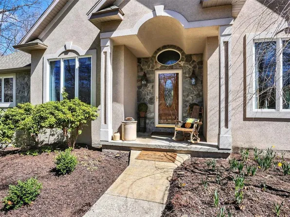 12 Vista Ct, Fleetwood, PA 19522