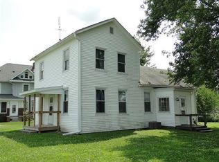 200 S John St, Table Grove, IL 61482