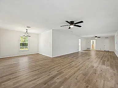 116 Vandenburg Dr — Photo 12