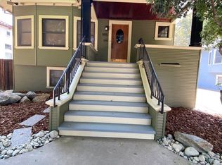 1915 12th St, Sacramento, CA 95811