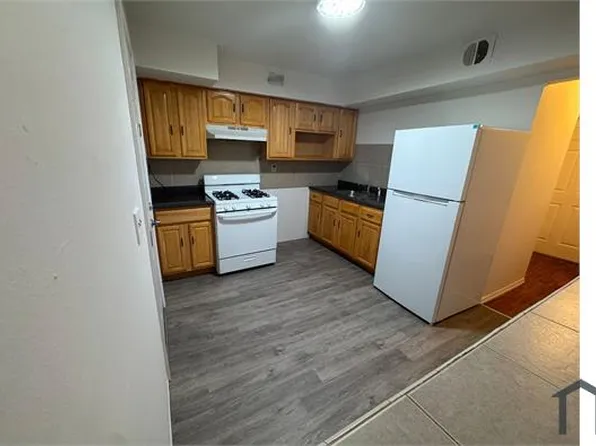 18 Skyline Dr Floor 2, Jersey City, NJ 07305