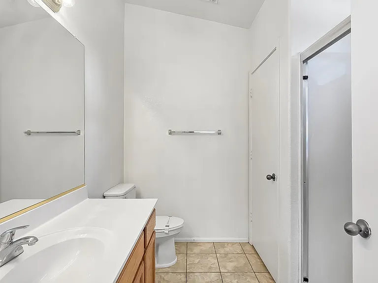 1221 N 161st Ave — Photo 10