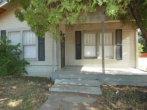 1436 E North 10th St Photo 1