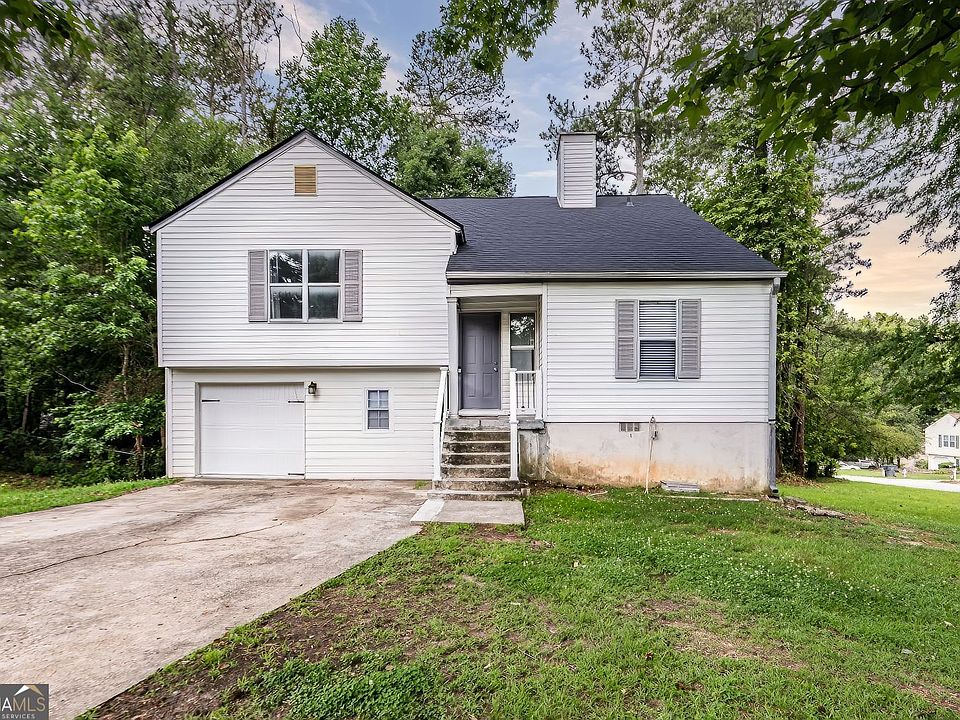 1st image of 2616 Selman Dr