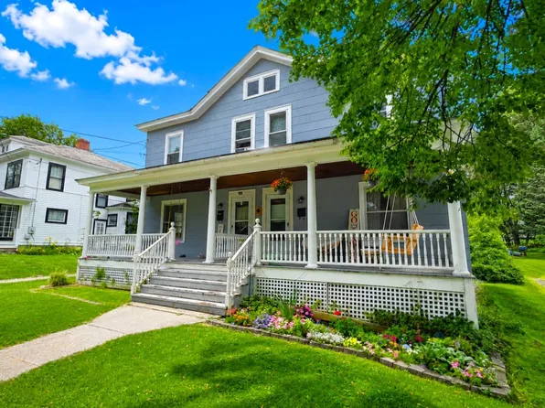 219-221 Washington Avenue, Bennington, VT 05201