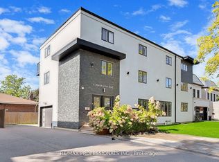 4 Martin Grove Rd, Toronto, ON M9B 4J9