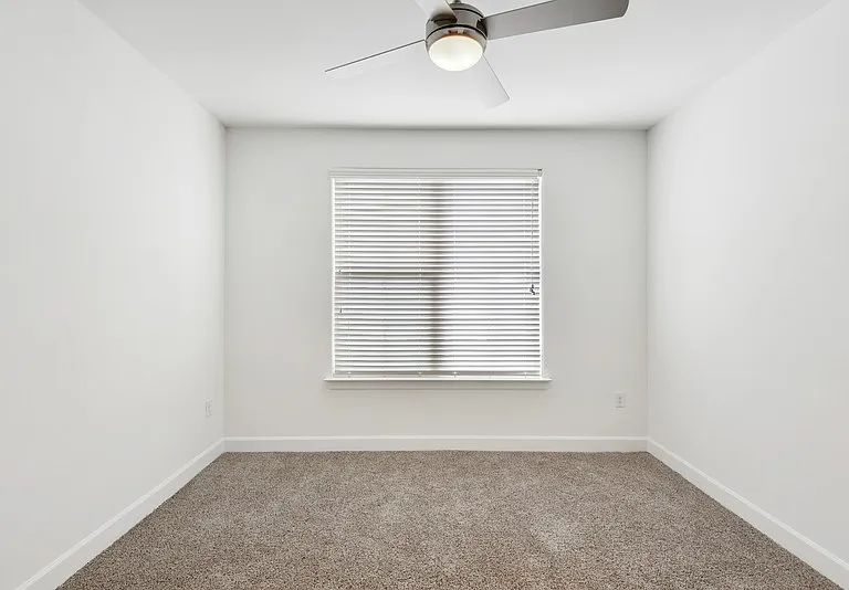 Ambrosio Apartments — Photo 15