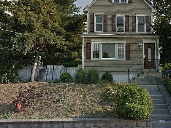 2nd image of 37 Edgewood Ave