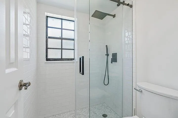 4245 Oak Terrace Dr — Photo 9