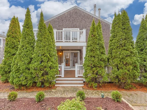 50-50A Harry Kemp Way Unit 2, Provincetown, MA 02657