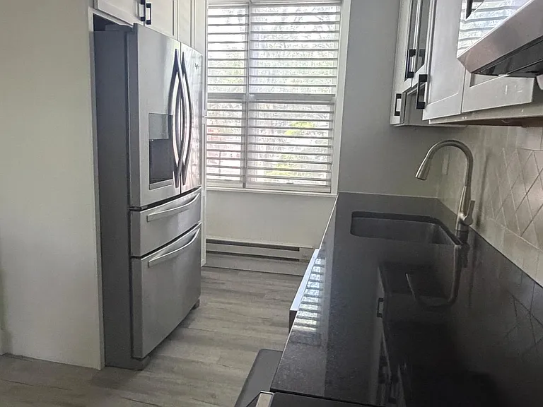 200 Grand Cove Way #2D — Photo 8