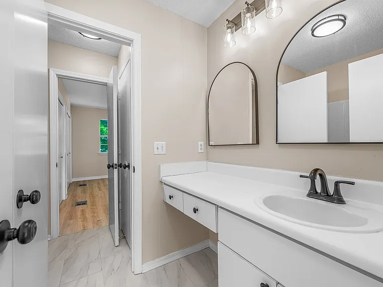 648 Virginia Oak Ct — Photo 31