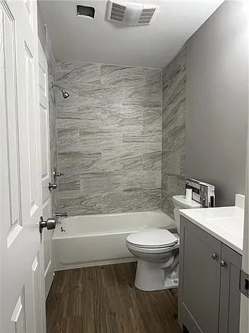 2800 Richland St #B — Photo 9