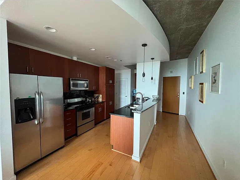 943 Peachtree St NE #1117 — Photo 1