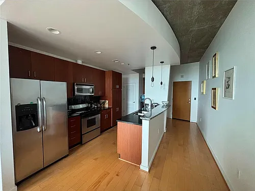 943 Peachtree St NE #1117 Photo 1