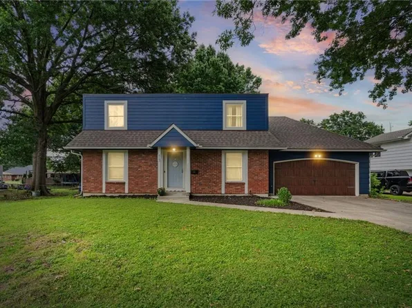 315 Hawthorne Dr, Belton, MO 64012