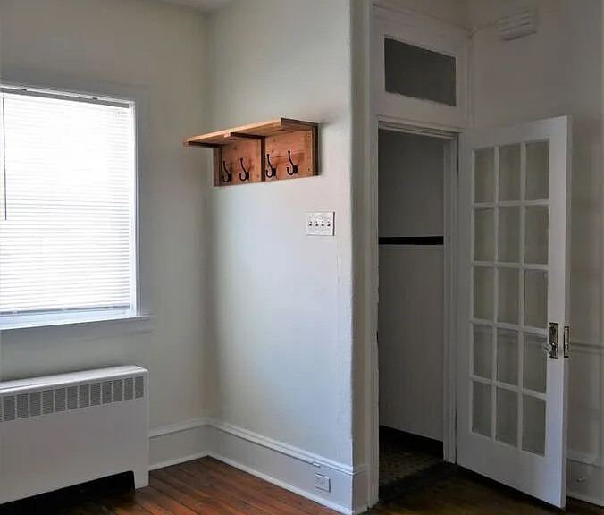 1322 Mifflin St — Photo 3