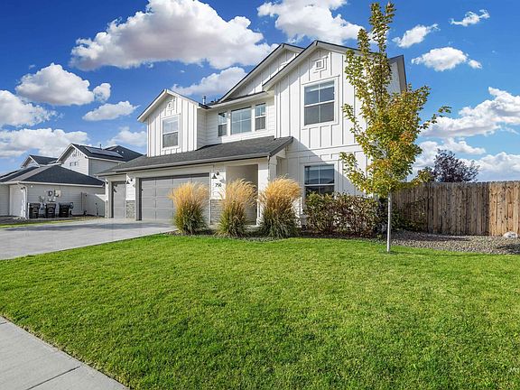 2nd image of 756 W Wolf Willow
