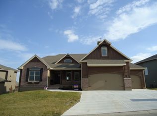 4009 SW Benziger Dr, Lees Summit, MO 64082