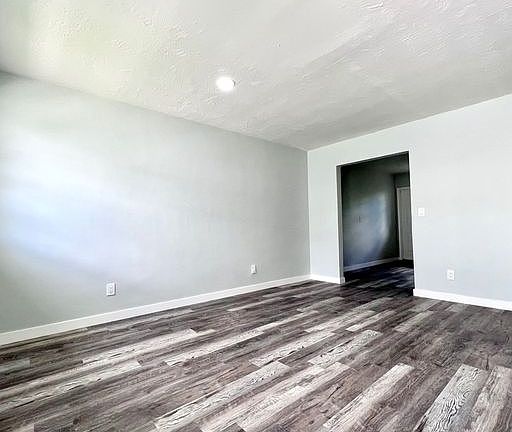 5th image of 837 NW 10th St APT 1