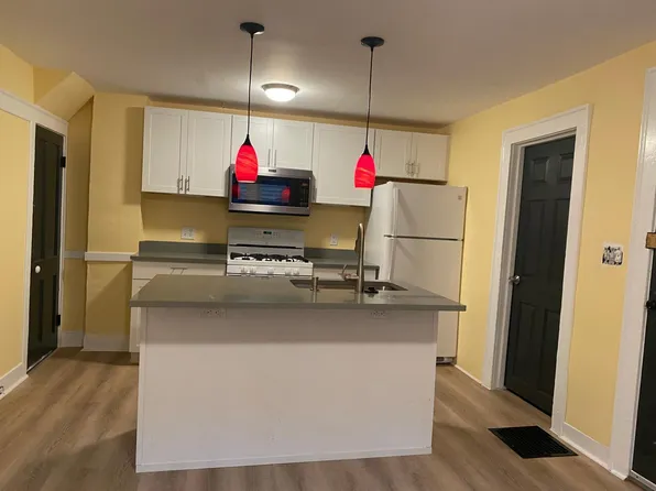 101 Lake St, Florence, MA 01062