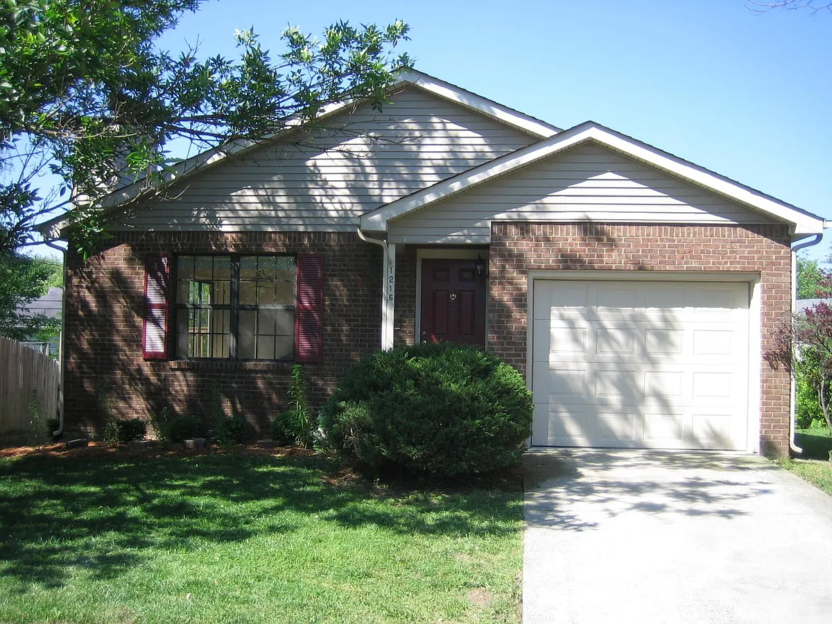 Building Photo - 1216 Appian Cir