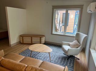 60 Prince St #14, Northampton, MA 01060
