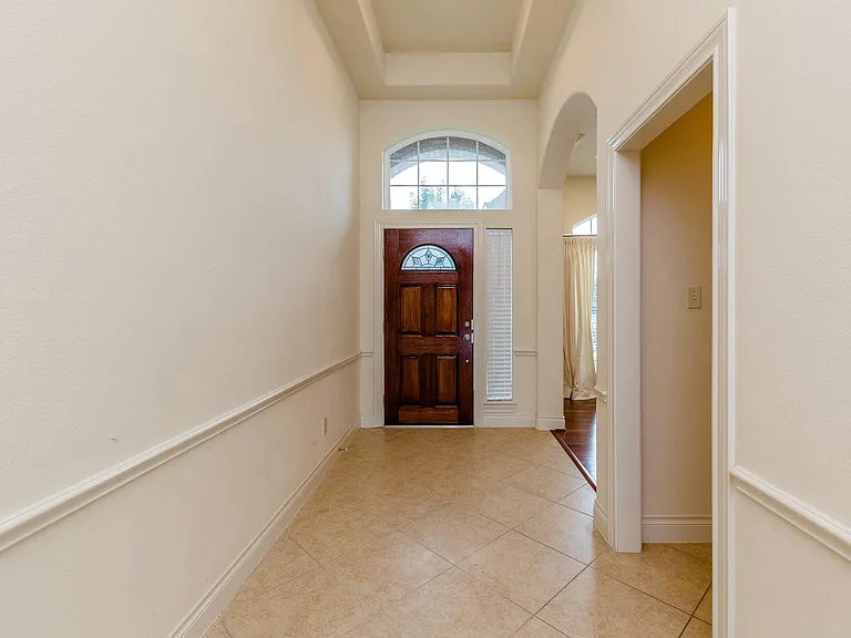 2703 Wild Lilac Dr — Photo 3