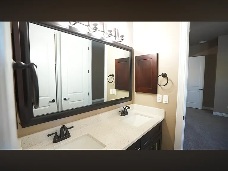 2420 Tierra Lejana Pl — Photo 25