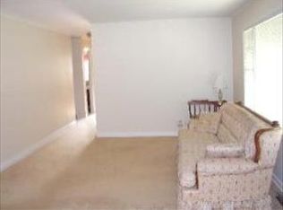 56 S Pine St, Palatine, IL 60067