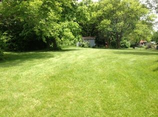 105 Quincy Ct SW, Poplar Grove, IL 61065